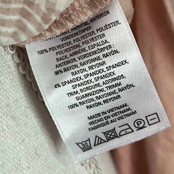 Postmark • Egress Tan Cream Split Neck Tank Top/Cap Sleeve - Picture 5 of 7